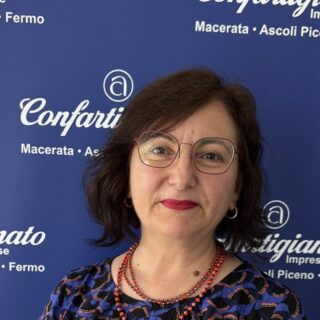 Ristorazione e accoglienza, estate al via con carenza di personale: un’impresa su cinque cerca ancora addetti