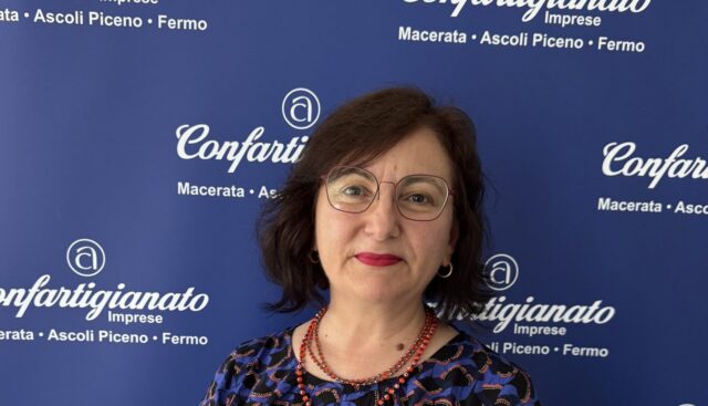 Ristorazione e accoglienza, estate al via con carenza di personale: un’impresa su cinque cerca ancora addetti