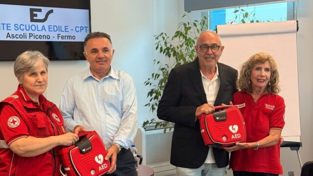 L’Ente Scuola Edile si dota di due defibrillatori Dae per la sicurezza in cantiere e in ufficio