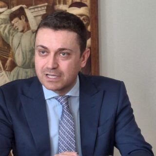 Casa popolare nel mirino dell’Ugl, l’Erap precisa: «Nessun alloggio inagibile, sopralluogo entro il 21 luglio»