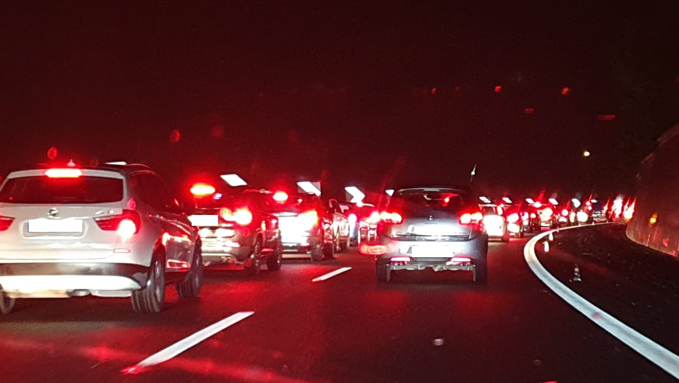Riparazione danni dopo l’incidente, chiuso per cinque ore notturne il casello A14 di Fermo/Porto San Giorgio