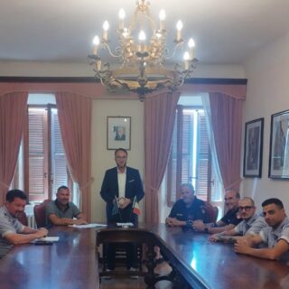 Firmata la convenzione con i volontari dell’Associazione Nazionale Carabinieri: tre anni di supporto per sicurezza, viabilità ed eventi