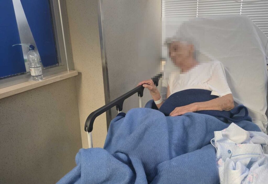Pronto soccorso, l’odissea di una 86enne: «Quindici ore di attesa per una visita»