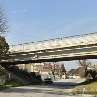 Via Torino a senso unico alternato per due settimane: disagi in vista sulla Salaria