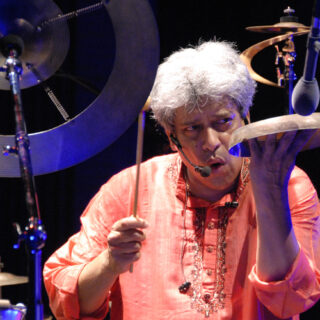 Il grande jazz nel Piceno: doppio appuntamento con Kobyliński e Trilok Gurtu