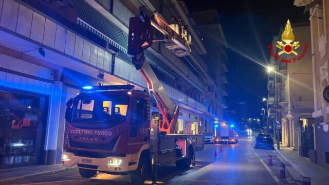 Maltempo, l’emergenza non è finita: altri 89 allarmi ai Vigili del fuoco in cinque ore