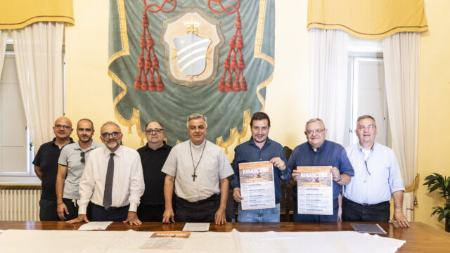 “Rinascere”: memoria, ricostruzione e speranza al centro delle celebrazioni a dieci anni dal sisma