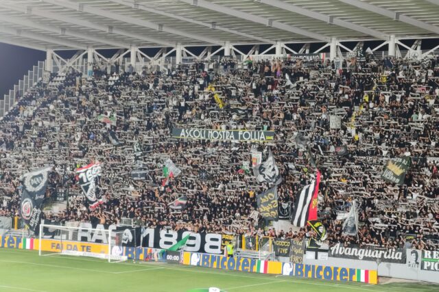Ascoli, un punto per la prima della Curva Sud: un gran gol di Gori riacciuffa la Carrarese (1-1)