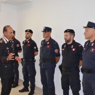 Il generale Luongo in visita alla stazione dei Carabinieri di Arquata