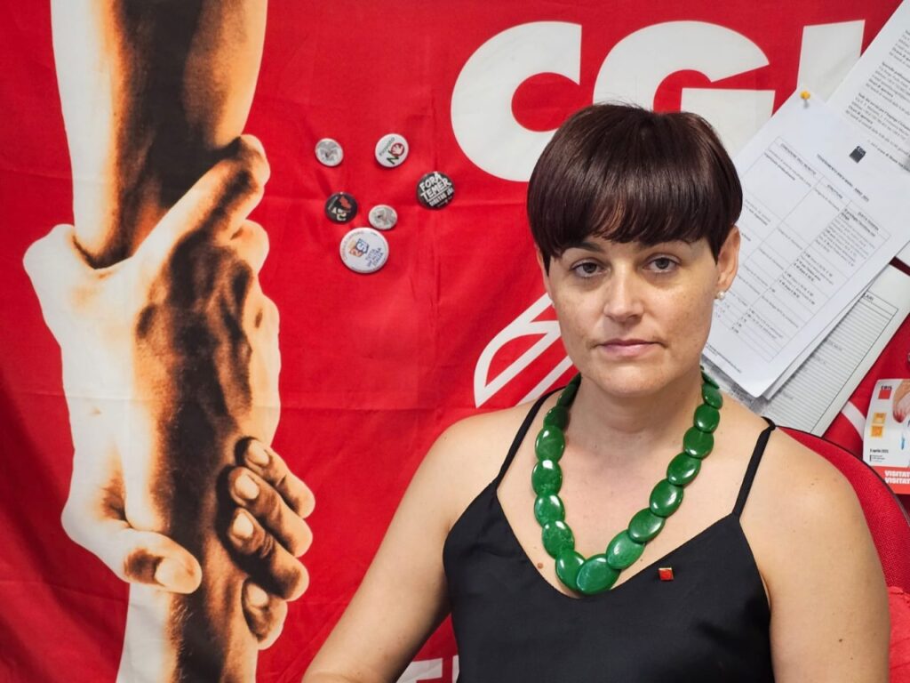 «Allo chalet turni di lavoro da 16 ore» Sfruttamento in un balneare