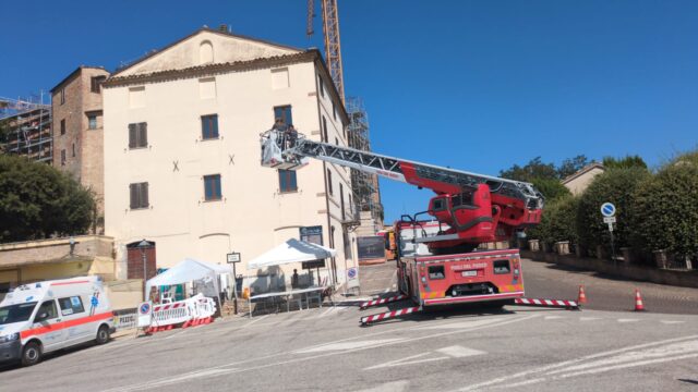 Grandinata devastante, danni ingenti anche a Cossignano, il Comune chiede lo stato di emergenza