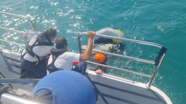 Kitesurfer in difficoltà davanti alla Sentina: salvato dalla Guardia Costiera