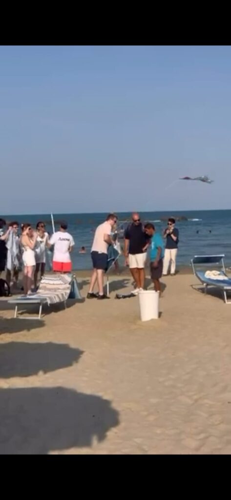 Stella Marina, nuovi dettagli sulla protesta di Hallissey e Grieco: scontro verbale con Ricci, poi anche momenti di tensione fisica