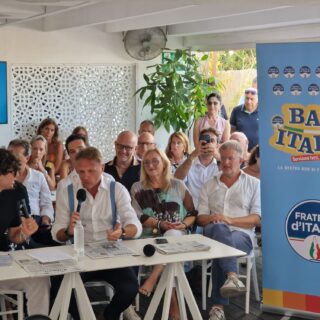 Sempre più turisti grazie al buon cibo, Lollobrigida porta l’esempio di Montemonaco
