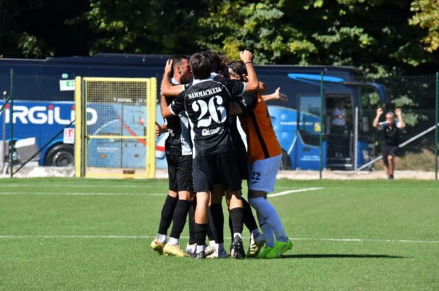Atletico Ascoli-Maceratese: solo un 2-1 ma è tiro al bersaglio nel primo tempo,