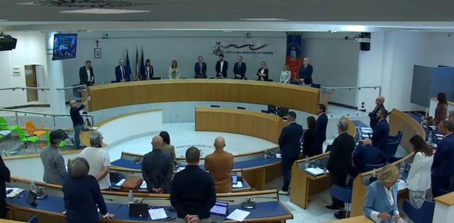 Nomine nelle partecipate, il Consiglio detta le regole, l’opposizione incalza: «Ora bisogna applicarle» Nomine nelle partecipate, il Consiglio detta le regole, l’opposizione incalza: «Ora bisogna applicarle»