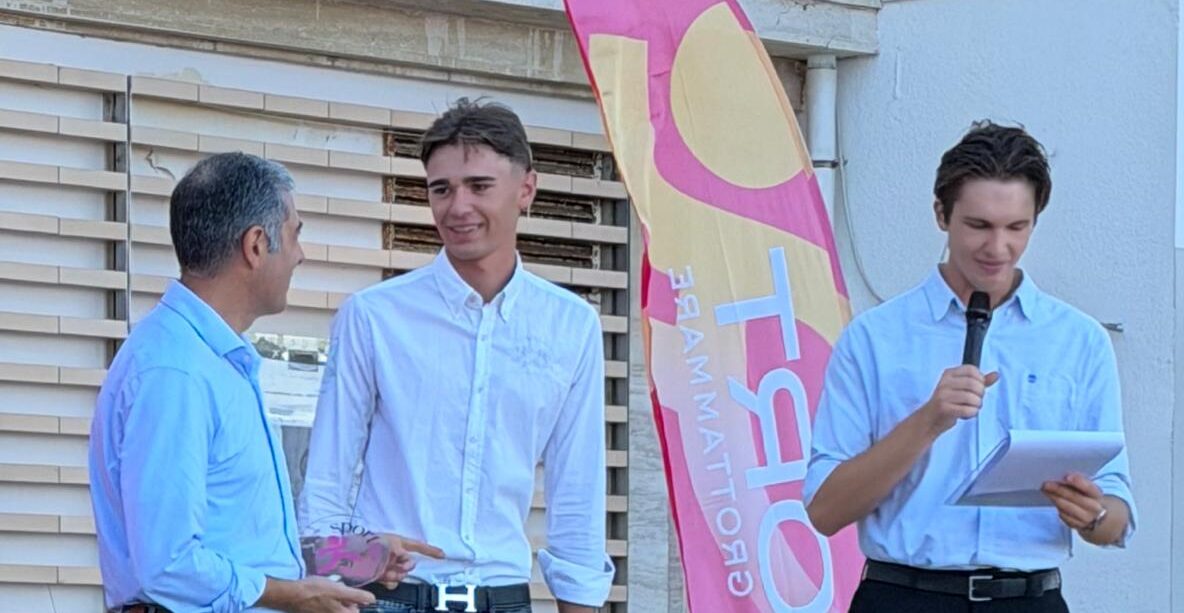 Riconoscimento a Federico Emiliani per i risultati nella vela Riconoscimento a Federico Emiliani per i risultati nella vela