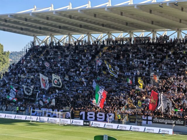 Ascoli-Benevento 1-0, Brunori dal dischetto fa esplodere il “Del Duca”: il Picchio trova la prima gioia in casa
