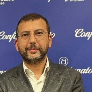 Il Calzaturiero verso Micam. Confartigianato: «Servono nuovi mercati per fronteggiare la crisi del settore» Il Calzaturiero verso Micam. Confartigianato: «Servono nuovi mercati per fronteggiare la crisi del settore»