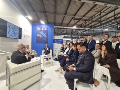 Micam, le calzature marchigiane puntano agli Usa: asse tra Confindustria, Regione e Camera