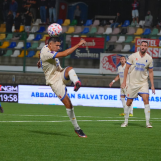 Pianese-Samb 1-1, dopo il gol di Sgarbi partita difensiva, Camigliano espulso con rigore Pianese-Samb 1-1, dopo il gol di Sgarbi partita difensiva, Camigliano espulso con rigore