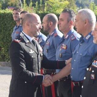 Carabinieri, visita del generale Conforti