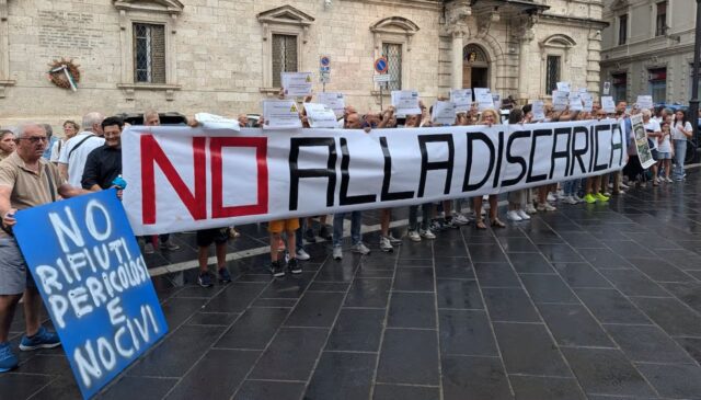 Discarica Belvedere, le opposizioni attaccano: «Dal Comune nessuna posizione politica»