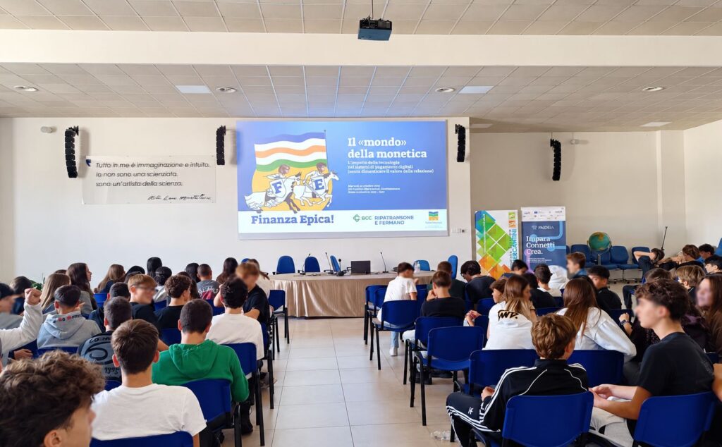 Pagamenti digitali e acquisti online, 240 studenti a lezione di finanza