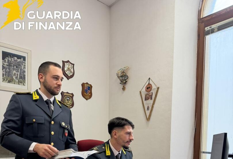 OnlyFans, creator del Piceno non dichiara 160mila euro: scatta l’accertamento della Finanza OnlyFans, creator del Piceno non dichiara 160mila euro: scatta l’accertamento della Finanza