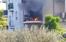 Incendio su un balcone in via Foglia, evacuata una palazzina