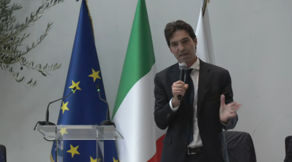 Acquaroli sul caso Pistarelli: «Ho sbagliato la persona ma corruzione e mafia non le conosco» Acquaroli sul caso Pistarelli: «Ho sbagliato la persona ma corruzione e mafia non le conosco»