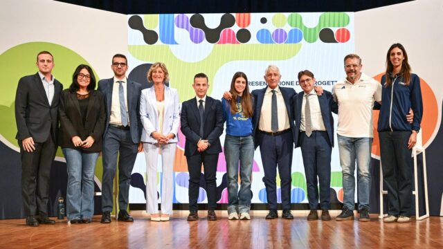 Il ministro Abodi lancia “Fabbrica”: 27 milioni per finanziare fino a 150 progetti per i giovani