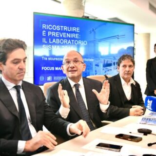 Arreso Crucianelli, Castelli sui lavori fermi: «Ha 400 cantieri aperti per il sisma, ricevute telefonate per i ritardi» Arreso Crucianelli, Castelli sui lavori fermi: «Ha 400 cantieri aperti per il sisma, ricevute telefonate per i ritardi»