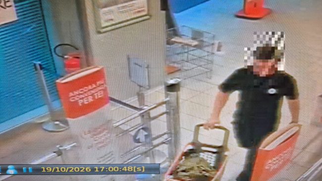 furto conad civitanova (6)