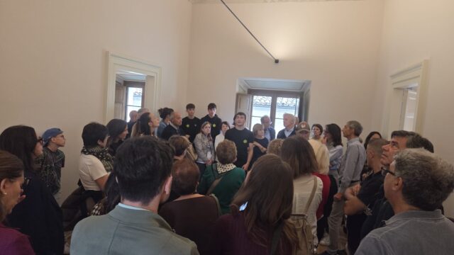 Giornate FAI d’Autunno: gli studenti dell’Orsini-Licini tra i protagonisti a Palazzo Saladini Pilastri Giornate FAI d’Autunno: gli studenti dell’Orsini-Licini tra i protagonisti a Palazzo Saladini Pilastri