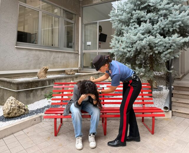 Viola il divieto di dimora e le prescrizioni per stalking, arrestato a Porto d’Ascoli